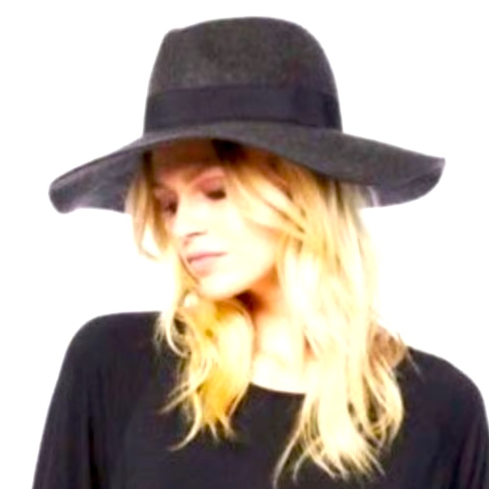 CLUB Monaco Italian Made Wool Black Hat
